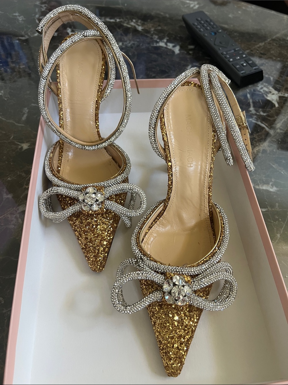 Gold Glitter Pointed-Toe Evening Heels with Crystal Bow